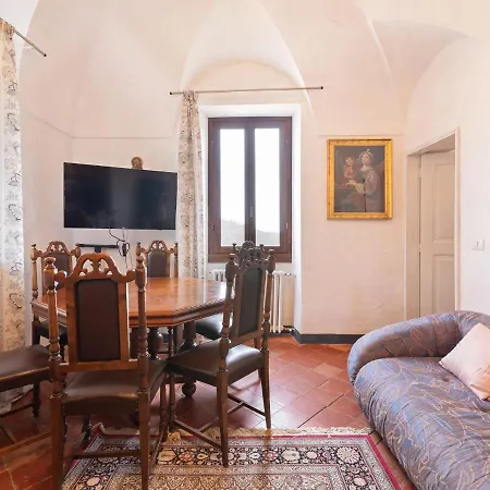 Сasa de vacaciones Lovely Holiday In Cosio D'arroscia With Heating Montegrosso Pian Latte